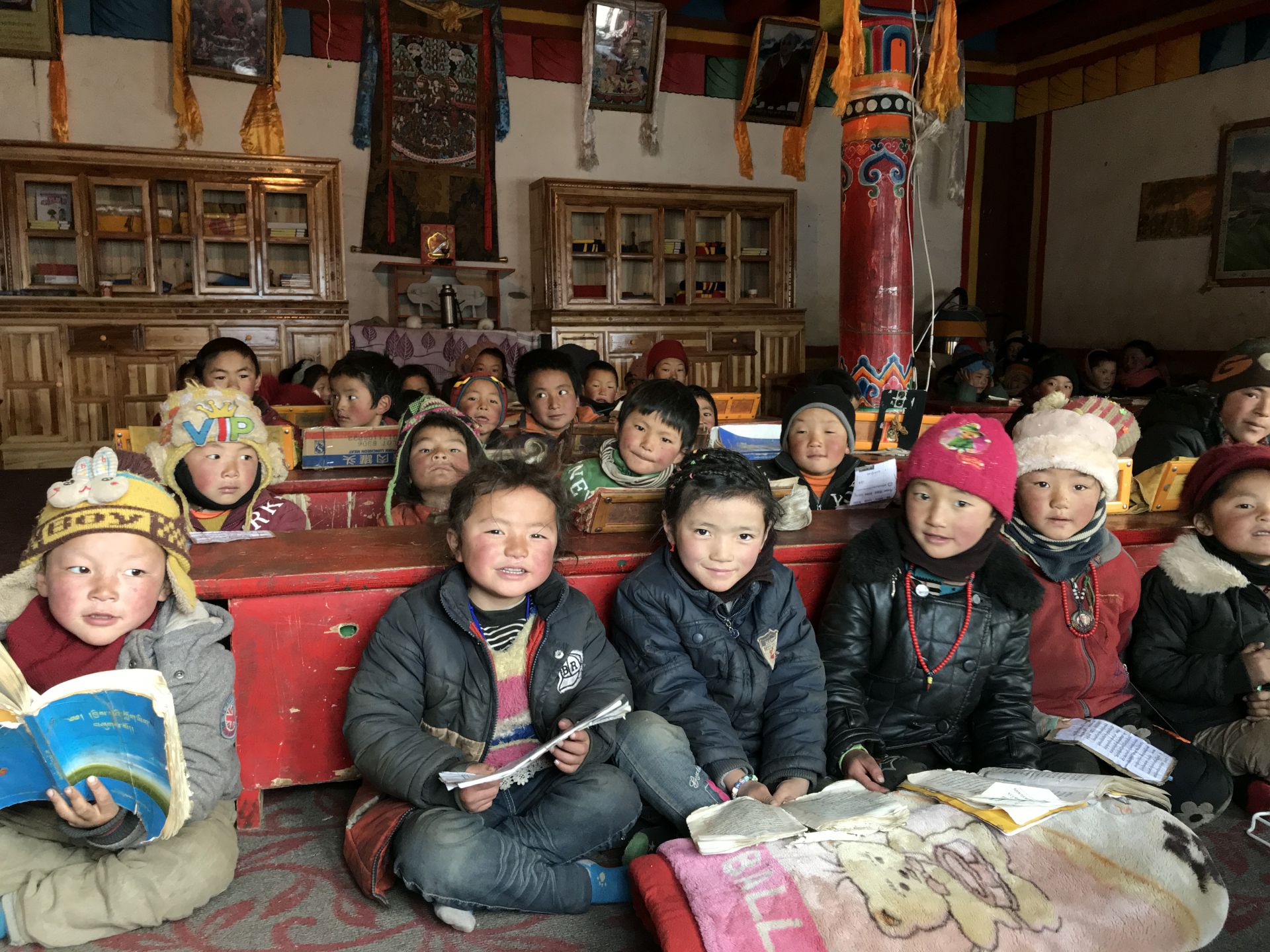 半岛手机站网站官网登入-半岛(中国)公益回顾丨家国同欢月同圆 温暖满载甘孜州(图11)